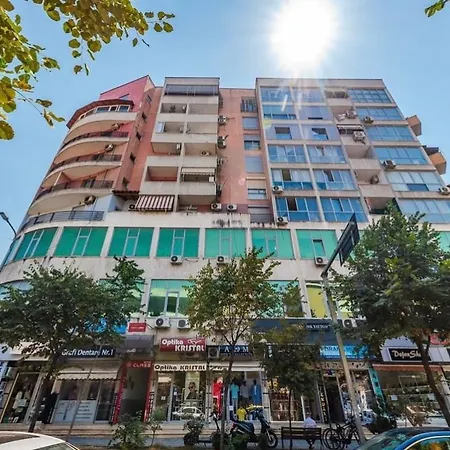 Апартаменты Zoe At Center Тирана